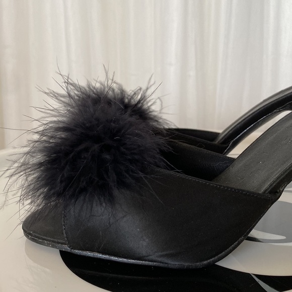 REDUCED! Victoria’s Secret satin/ostrich slippers - Picture 3 of 14